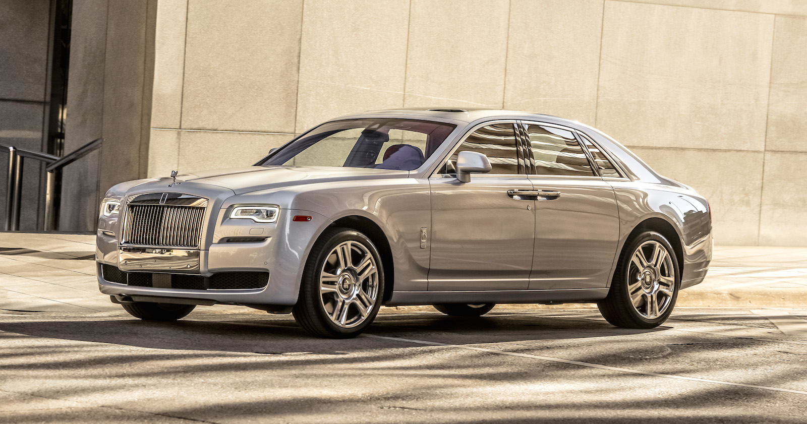 Introducing the Rolls-Royce Ghost Series 2: A Symphony of Luxury and Elegance